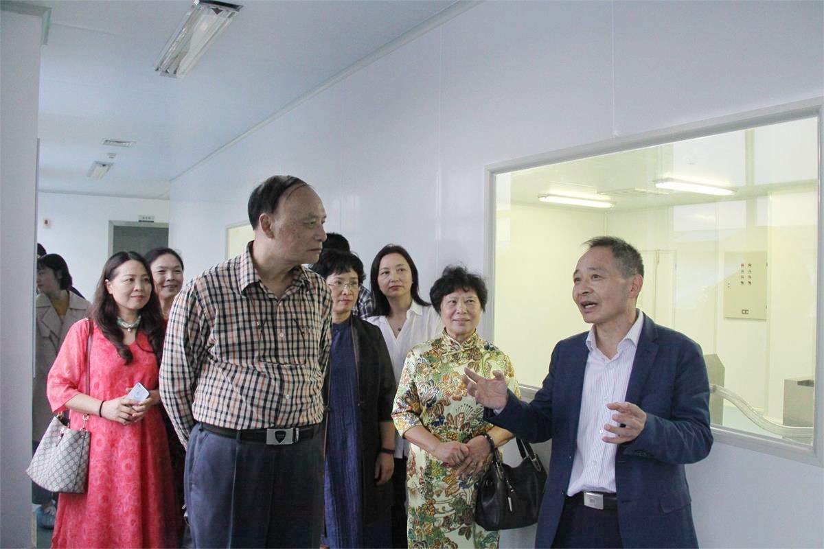 中國(guó)靈芝十大品牌|仙客來(lái)靈芝|仙客來(lái)靈芝破壁孢子粉|仙客來(lái)孢子油|仙客來(lái)靈芝飲片|仙客來(lái)破壁孢子粉|仙客來(lái)靈芝中藥飲片|馳名商標(biāo)|m.tianyabagua.cn|