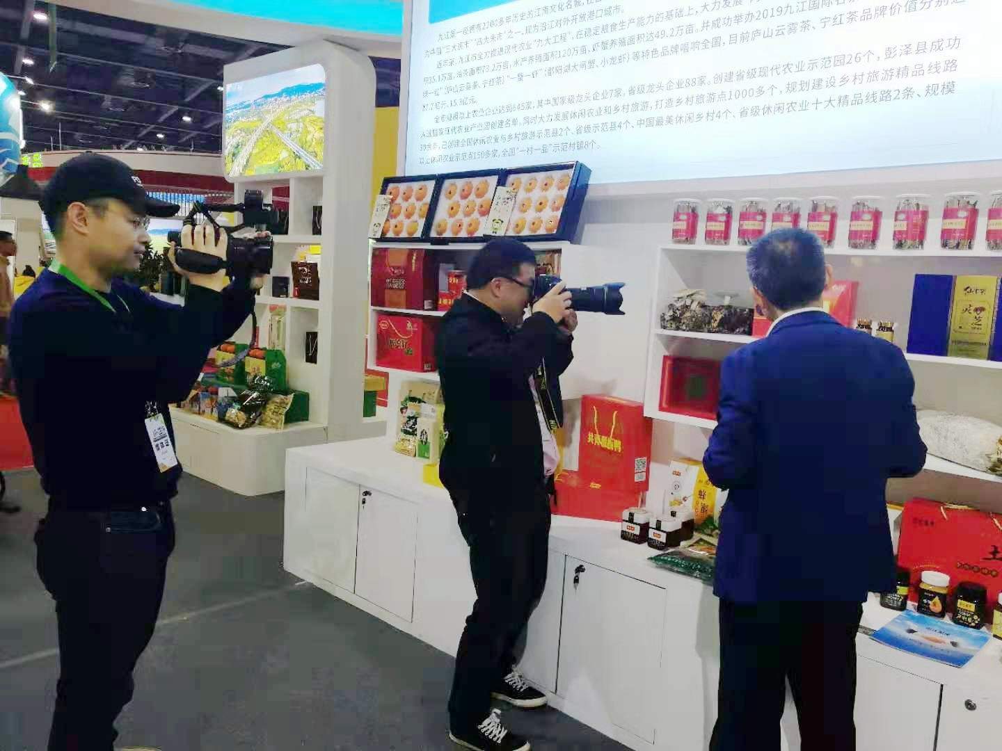 中國靈芝十大品牌|仙客來靈芝|仙客來靈芝破壁孢子粉|仙客來孢子油|仙客來靈芝飲片|仙客來破壁孢子粉|仙客來靈芝中藥飲片|馳名商標|m.tianyabagua.cn| 中國靈芝十大品牌|仙客來靈芝|仙客來靈芝破壁孢子粉|仙客來孢子油|仙客來靈芝飲片|仙客來破壁孢子粉|仙客來靈芝中藥飲片|馳名商標|m.tianyabagua.cn|