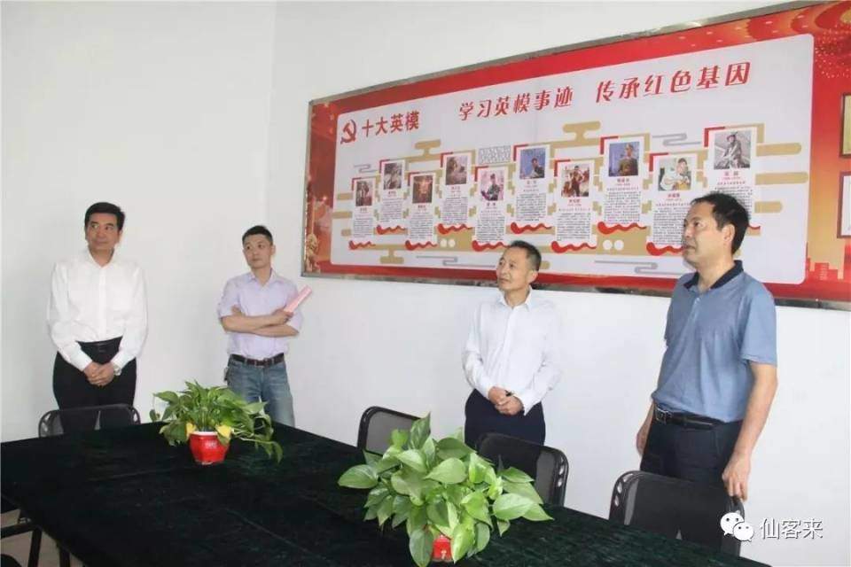 1577969125267488.jpg B6BB4B87A9506E659F190C124F29ED1B.jpg