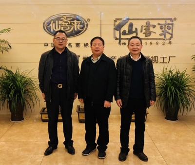 全國模范教師、國防科技大學潘存云教授一行到訪仙客來公司