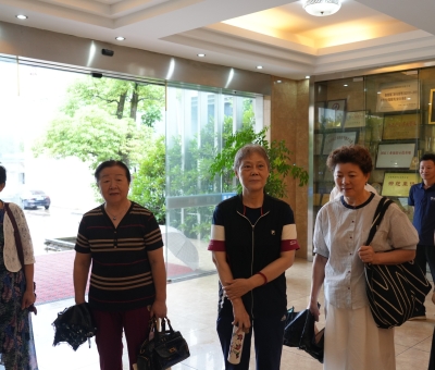 九江市女子網(wǎng)協(xié)黨支部到仙客來開展“感悟科技興農(nóng) 踐行初心使命”主題黨日活動(dòng)